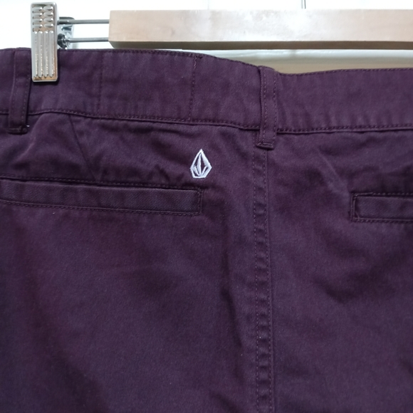 Volcom Stone Burgundy Jeans - Picture 7 of 12